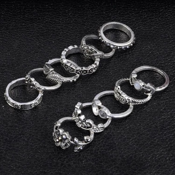 💕3/$30 Moon & Flower 11pc Boho Midi Ring Set - Picture 2 of 2